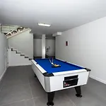 Exclusive 6 Bedrooms In Lanzarote - Ocean & Volcano Views, Private Pool, Jacuzzi & Gym ヴィラ Mácher