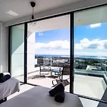 ヴィラ Exclusive 6 Bedrooms In Lanzarote - Ocean & Volcano Views, Private Pool, Jacuzzi & Gym *