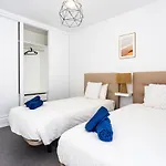 ヴィラ Exclusive 6 Bedrooms In Lanzarote - Ocean & Volcano Views, Private Pool, Jacuzzi & Gym *