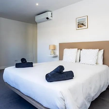 Exclusive 6 Bedrooms In Lanzarote - Ocean & Volcano Views, Private Pool, Jacuzzi & Gym * Mácher