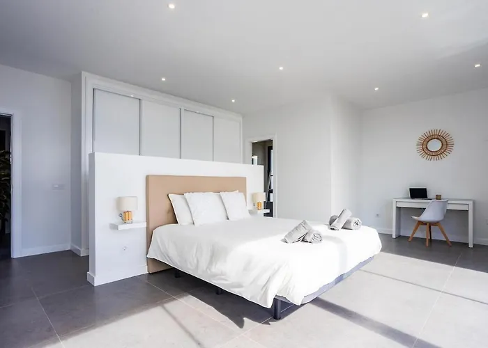 Exclusive 6 Bedrooms In Lanzarote - Ocean & Volcano Views, Private Pool, Jacuzzi & Gym Villa *