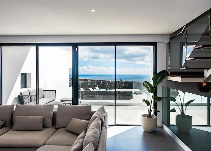 Exclusive 6 Bedrooms In Lanzarote - Ocean & Volcano Views, Private Pool, Jacuzzi & Gym * Mácher