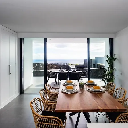 Exclusive 6 Bedrooms In Lanzarote - Ocean & Volcano Views, Private Pool, Jacuzzi & Gym Mácher