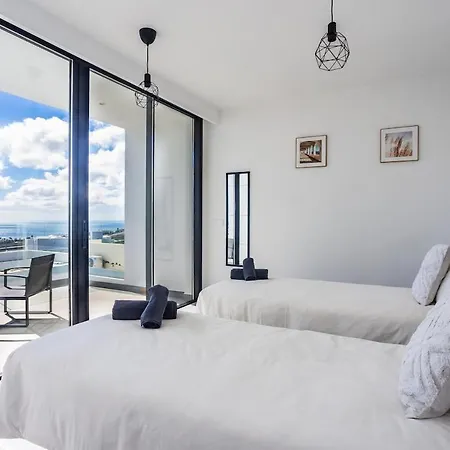 Exclusive 6 Bedrooms In Lanzarote - Ocean & Volcano Views, Private Pool, Jacuzzi & Gym Villa Mácher