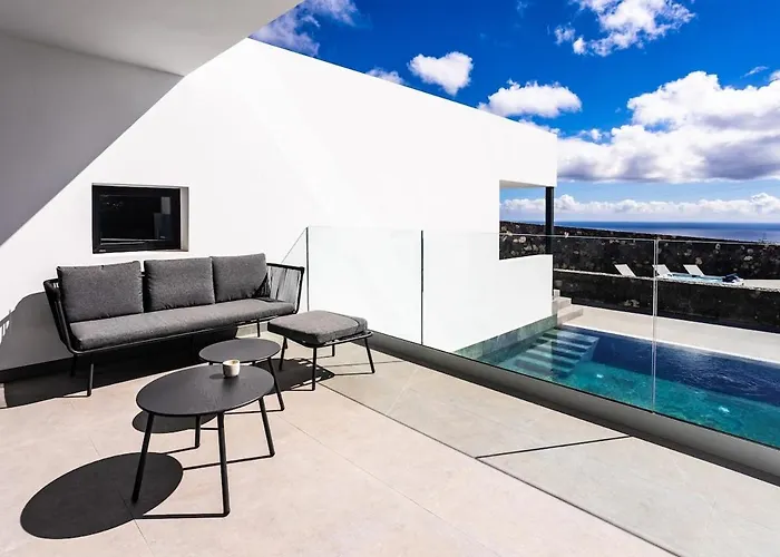 Villa Exclusive 6 Bedrooms In Lanzarote - Ocean & Volcano Views, Private Pool, Jacuzzi & Gym Macher