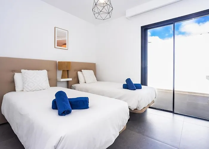 Exclusive 6 Bedrooms In Lanzarote - Ocean & Volcano Views, Private Pool, Jacuzzi & Gym * Macher