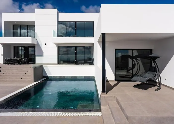 Exclusive 6 Bedrooms In Lanzarote - Ocean & Volcano Views, Private Pool, Jacuzzi & Gym 别墅 Mácher