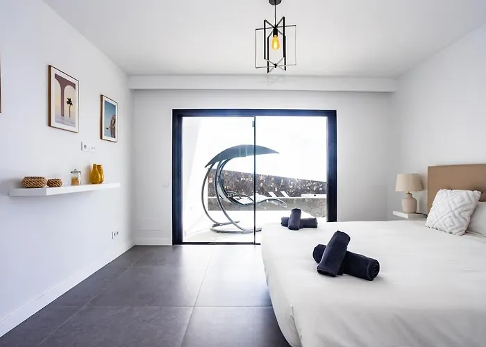 Exclusive 6 Bedrooms In Lanzarote - Ocean & Volcano Views, Private Pool, Jacuzzi & Gym * Macher