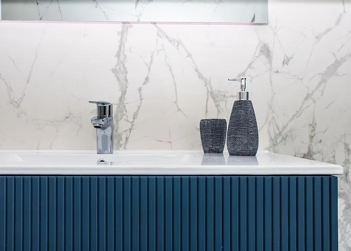 Exclusive 6 Bedrooms In Lanzarote - Ocean & Volcano Views, Private Pool, Jacuzzi & Gym *