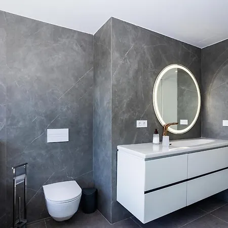 Exclusive 6 Bedrooms In Lanzarote - Ocean&volcano Views, Private Pool, Jacuzzi&gym