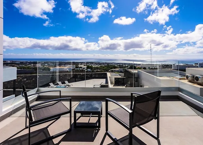 Exclusive 6 Bedrooms In Lanzarote - Ocean & Volcano Views, Private Pool, Jacuzzi & Gym *