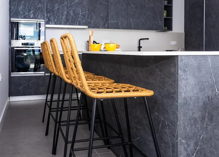 וילה Exclusive 6 Bedrooms In Lanzarote - Ocean & Volcano Views, Private Pool, Jacuzzi & Gym