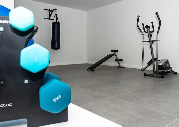 Exclusive 6 Bedrooms In Lanzarote - Ocean & Volcano Views, Private Pool, Jacuzzi & Gym *